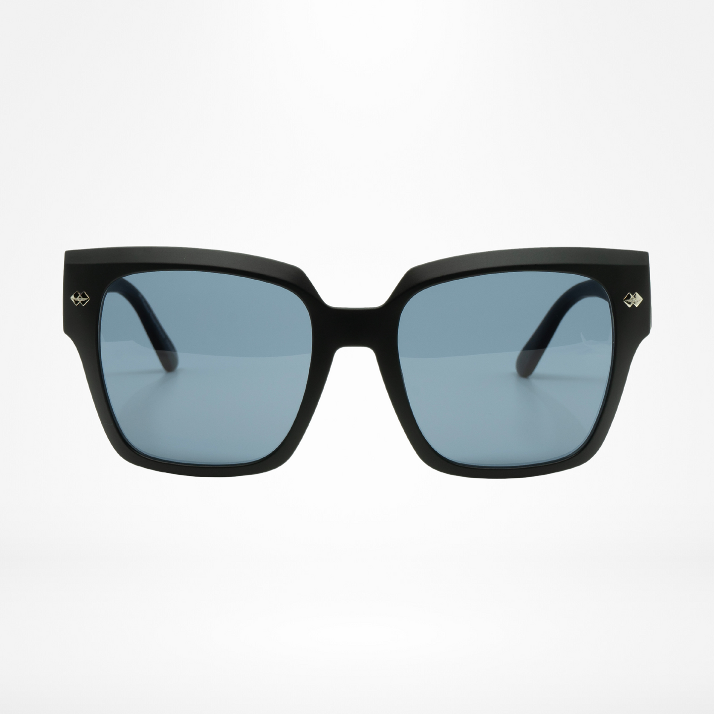 Kjevik Sort・resirkulert solbrille