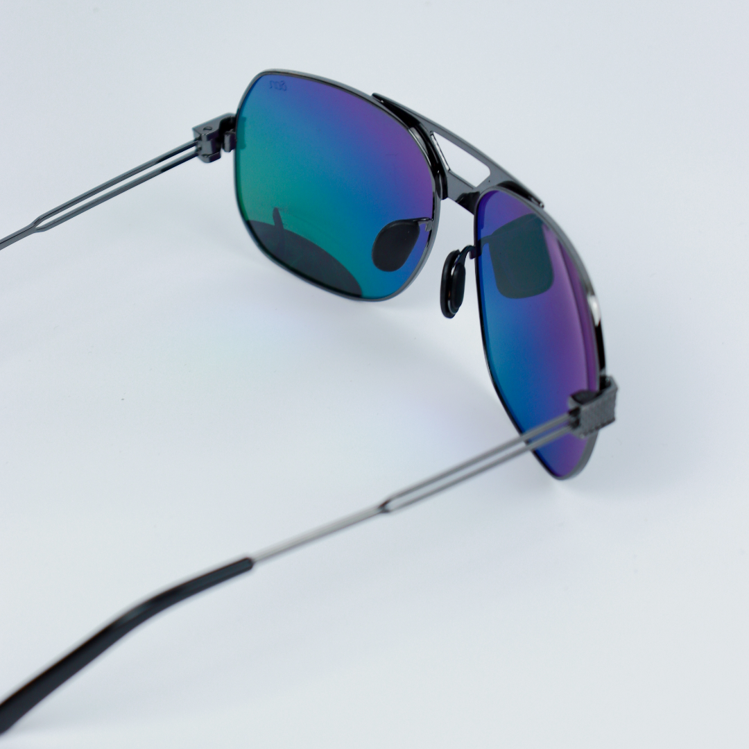 Solbriller med polarisert linse